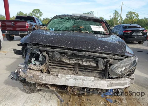 2021 Honda Accord Hybrid z USA, uszkodzony, nr VIN 1HGCV3F11MA018296